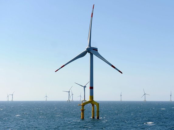 L'éolien maritime est en pleine expansion (archives). © KEYSTONE/EPA/CARMEN JASPERSEN