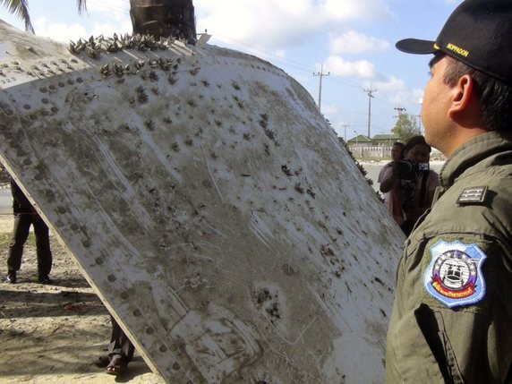 Un débris présumé de MH370 a été découvert au large de la Thaïlande fin janvier. (archives) © KEYSTONE/EPA/STR