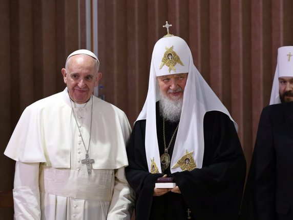 La rencontre entre le pape François et le patriarche Kirill était une première depuis 1054. © KEYSTONE/EPA EFE POOL/ALEJANDRO ERNESTO / POOL