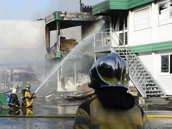 L'incendie a été très vite maîtrisé par les pompiers (archives). © KEYSTONE/MARTIAL TREZZINI