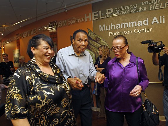 Mohamed Ali souffrait de la maladie de Parkinson depuis 32 ans (archives). © KEYSTONE/AP The Arizona Republic/DAVID KADLUBOWSKI