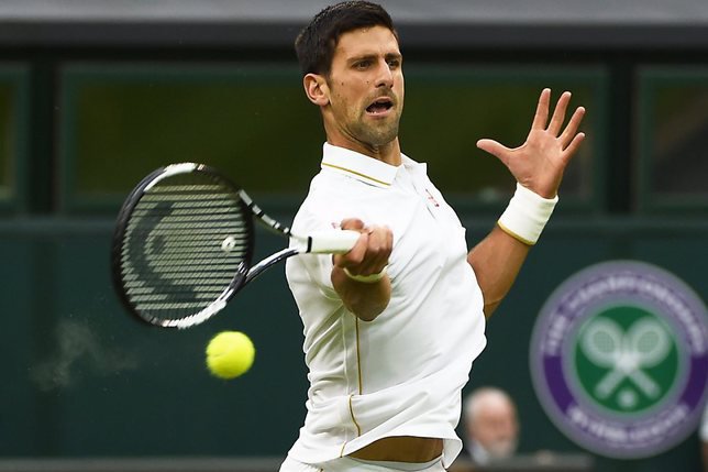 Djokovic en 16e de finale © KEYSTONE/EPA/FACUNDO ARRIZABALAGA