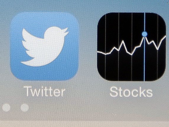 Twitter avait réalisé un démarrage en trombe à la Bourse de New York à la fin 2013. Mais sa course avait très vite ralenti, les investisseurs commençant à s'inquiéter de ses perspectives de croissance. © KEYSTONE/AP/MARCIO JOSE SANCHEZ
