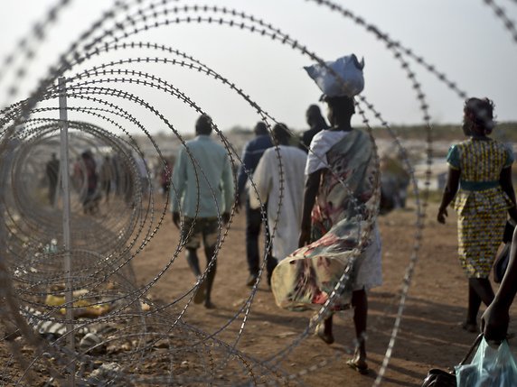 Le Soudan du Sud est l'un des pays prioritaires de l'aide suisse. La guerre civile dans cet Etat a fait 10'000 morts et deux millions de déplacés en deux ans (archives). © KEYSTONE/AP/JASON PATINKIN