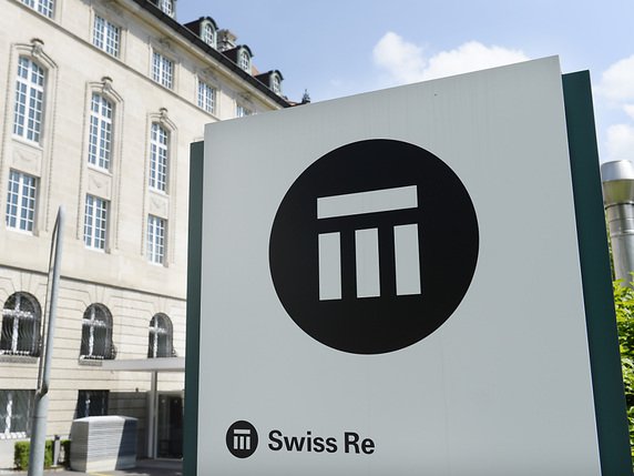 Swiss Re a évolué dans un environnement difficile au premier semestre 2016 (archives). © KEYSTONE/STEFFEN SCHMIDT
