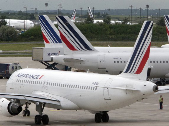 Les grèves chez Air France ont entraîné l'annulation d'environ 20% des vols samedi. © KEYSTONE/AP/JACQUES BRINON