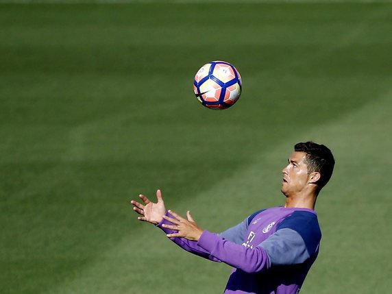 Cristiano Ronaldo ne jouera pas contre la Suisse © KEYSTONE/EPA EFE/JUAN CARLOS HIDALGO