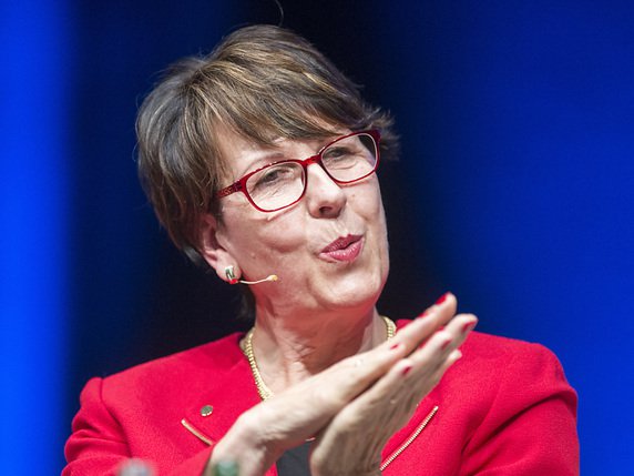 La directrice de la Poste Susanne Ruoff a gagné davantage en 2015 qu'en 2014 (archives). © KEYSTONE/URS FLUEELER