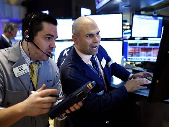Durant la séance de vendredi à la Bourse de New York, le Dow Jones a reculé de 0,09%, alors que le Nasdaq a avancé de 0,30% (Archives). © KEYSTONE/EPA/JUSTIN LANE