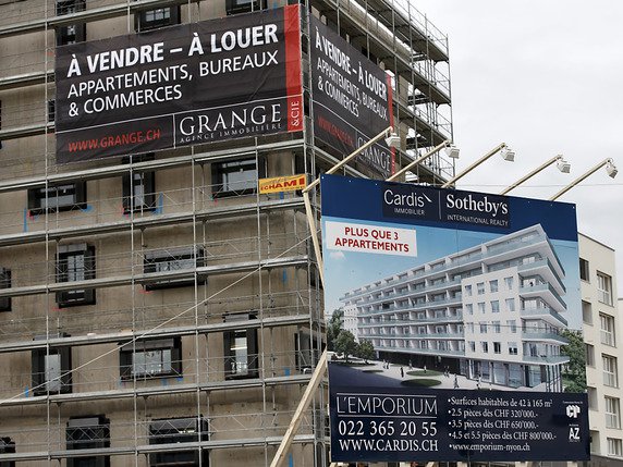 La tendance est à la détente sur le marché immobilier en Suisse (archives). © KEYSTONE/SALVATORE DI NOLFI