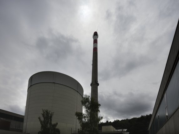 BKW a décidé de débrancher la centrale de Mühleberg. Certains politiciens exigent des subventions pour l'atome (archives). © Keystone/GAETAN BALLY