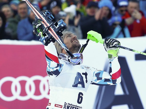 Marcel Hirscher s'est imposé pour la 20e fois en slalom © KEYSTONE/AP/GIOVANNI AULETTA