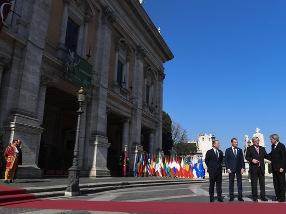 Les 27 chefs d'Etat et de gouvernement de l'UE se sont réunis au Capitole, à Rome. © KEYSTONE/EPA European Commission/EU/ETIENNE ANSOTTE / HANDOUT