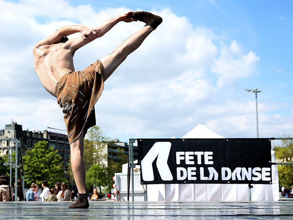 En 2016, la Fête de la danse avait attiré 86'000 participants (archives). © KEYSTONE/MAGALI GIRARDIN