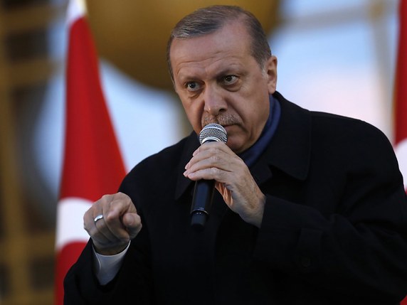 Le président turc Recep Tayyip Erdogan a porté plainte contre un chercheur français ayant évoqué son possible "assassinat" (archives). © KEYSTONE/EPA/TUMAY BERKIN