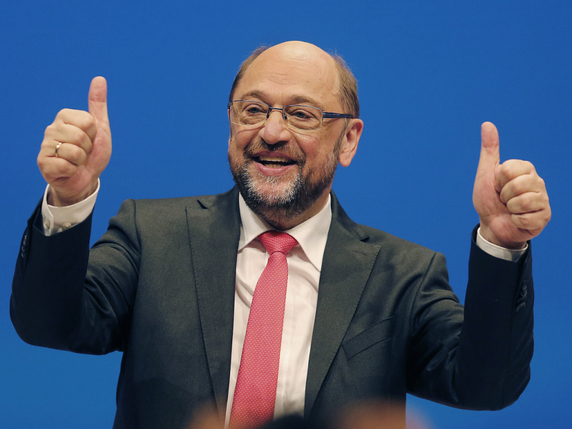 Le social-démocrate allemand Martin Schulz a présenté son programme devant les délégués de son parti SPD, réunis à Dortmund. © KEYSTONE/AP/MICHAEL PROBST