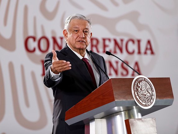 Le président mexicain Andres Manuel Lopez Obrador a annoncé dans le même temps qu'il demanderait pardon pour l'"extermination" des peuples autochtones dans le Mexique indépendant (archives). © KEYSTONE/EPA EFE/JOSE MENDEZ