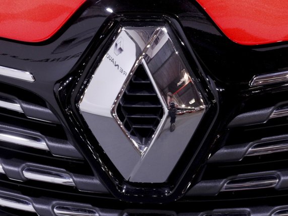 Un rapprochement entre Renault et Fiat Chrysler, intégrant également les Japonais Nissan et Mitsubishi, créerait un ensemble de près de 16 millions de véhicules, qui distancerait largement ses rivaux Volkswagen (10,6 millions de véhicules vendus en 2018) et Toyota (10,59 millions). © Keystone/EPA/TOMS KALNINS