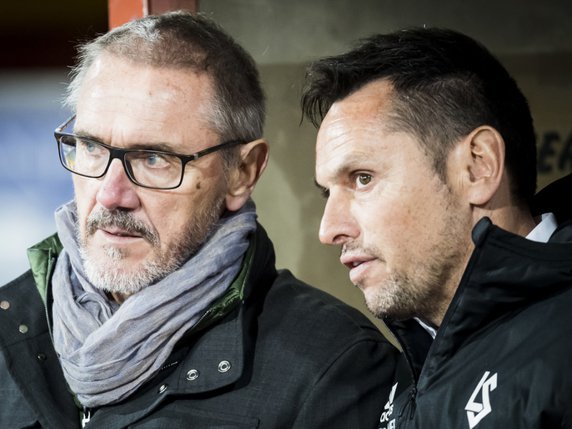 Bob Ratcliffe, gauche CEO et président du FC Lausanne-Sport n'a pas pris de gant avec Pablo Iglesias. © KEYSTONE/JEAN-CHRISTOPHE BOTT