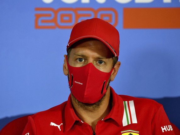 Vettel se dit surpris de ne pas avoir été reconduit par Ferrari © KEYSTONE/AP/Mark Sutton