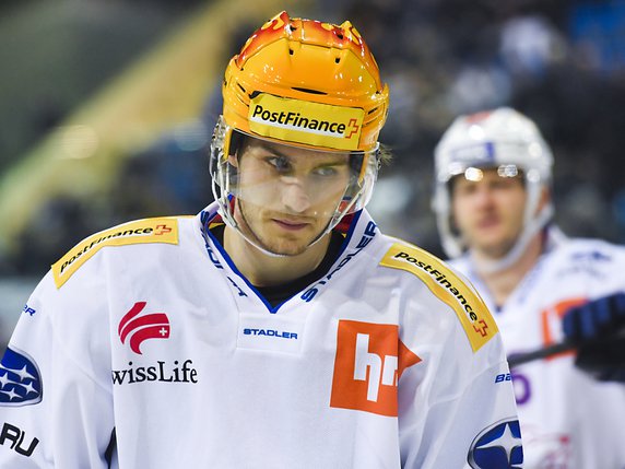 Pius Suter va tenter sa chance en NHL. © KEYSTONE/GIAN EHRENZELLER