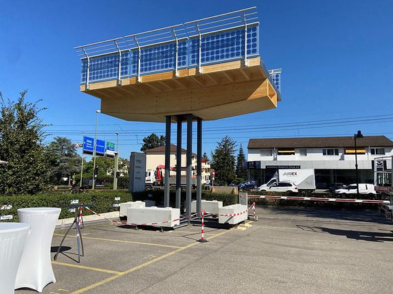 Le viaduc en bois présenté sous forme de prototype, le 9 septembre dernier, aurait atteint 2 à 3 km de long pour 4 à 5 mètres de large (archives). © Keystone-ATS/Yen Duong