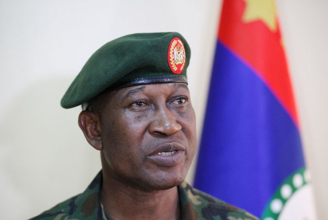 Le général Olukolade regrette la controverse qu'il a créée (Arch).