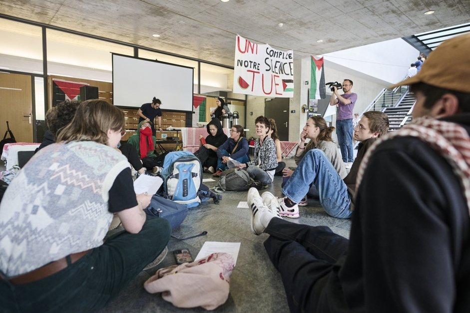 Université: Activistes remontés contre le rectorat