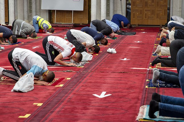 Ce sont souvent les jeunes qui se convertissent à l'islam en Suisse