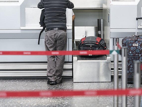 Le jeune homme a été arrêté à l'aéroport de Zurich (im.symb.)