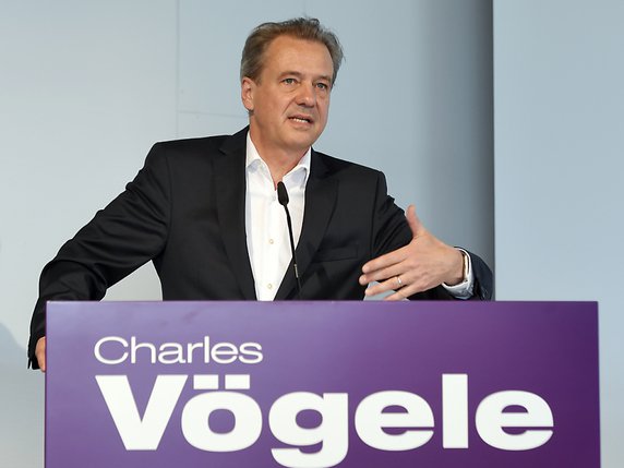 Le patron de Charles Vögele, Markus Voegeli, se veut rassurant quant à l'avenir de la chaîne de magasins de mode appelée à passer aux mains de l'italien OVS (archives). © KEYSTONE/WALTER BIERI