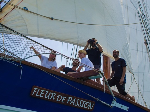 Fleur de passion est un vieux gréement de 33 mètres restauré par la Fondation Genevoise Pacifique. Celle-ci a lancé une expédition sur les traces de Magellan avec l’objectif  d’atteindre une meilleure compréhension de l’état de la planète. © Fondation Pacifique