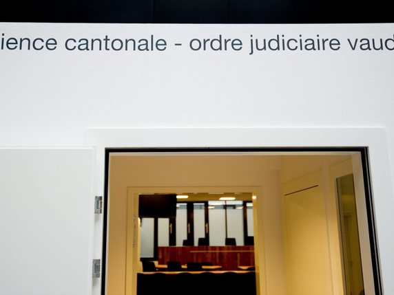 Le procès se tient à la salle cantonale de l'Ordre judiciaire vaudois, à Renens (Archives). © KEYSTONE/JEAN-CHRISTOPHE BOTT