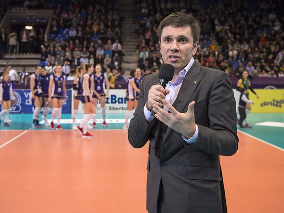 Le président de Volero Zurich Stav Jacobi aurait mal réagi à la colère des supporters adverses. © KEYSTONE/MELANIE DUCHENE