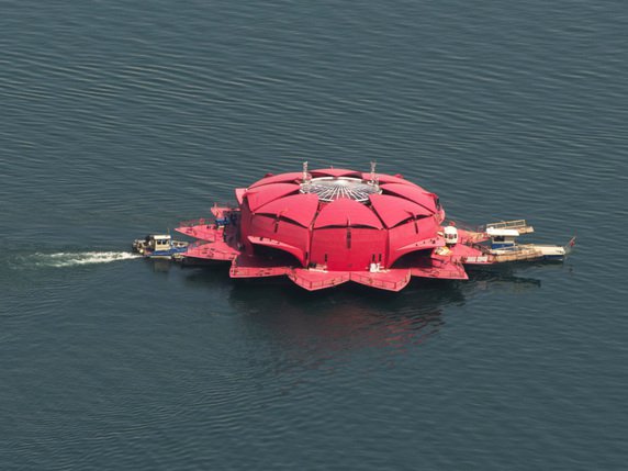 La scène flottante "Seerose" avait été inaugurée en 2015 (archives). © Keystone/URS FLUEELER