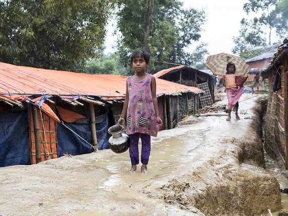 La mousson aggrave encore la situation des réfugiés rohingyas au Bangladesh. © Keystone/Patrick Rohr