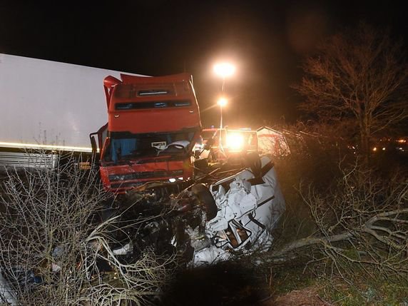 L'accident s'était produit sur un tronçon de la RCEA (Route Centre Europe et Atlantique) surnommé "la route de la mort" en raison d'un grand nombre d'accidents, souvent fatals (archives). © Keystone/MAXPPP/PHILIPPE BIGARD