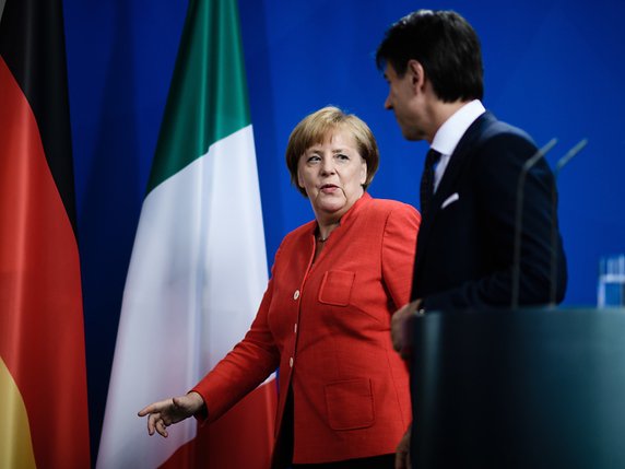 La chancelière Angela Merkel a reçu lundi à Berlin son homologue italien Giuseppe Conte. © KEYSTONE/EPA/CLEMENS BILAN
