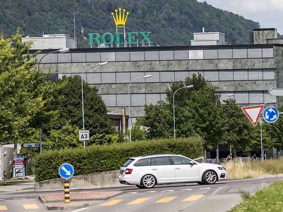 Peu avant 10h00, la police a reçu une alerte comme quoi plusieurs personnes se plaignaient de problèmes de santé et ne se sentaient pas bien dans l'usine Rolex à Bienne (archives). © KEYSTONE/THOMAS HODEL
