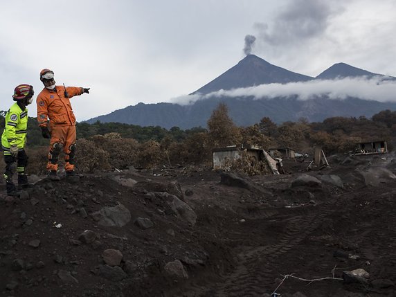 De fortes explosions ont retenti ces derniers jours sur le Volcán de Fuego (archives). © KEYSTONE/AP/RODRIGO ABD