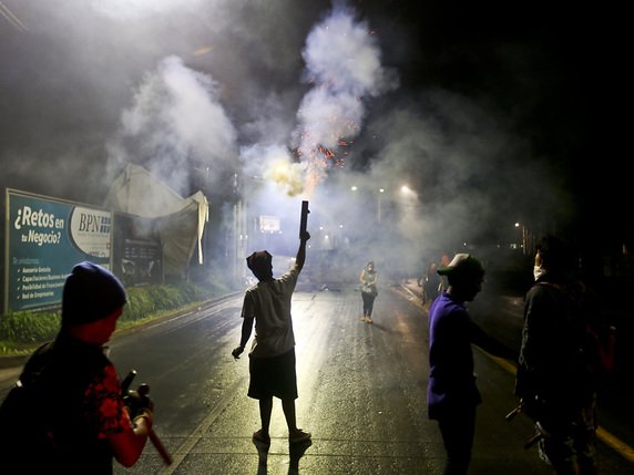 Les étudiants sont à la pointe de la contestation au Nicaragua. Ils réclament le départ du président Daniel Ortega, un ancien guérillero (archives). © KEYSTONE/AP/ESTEBAN FELIX