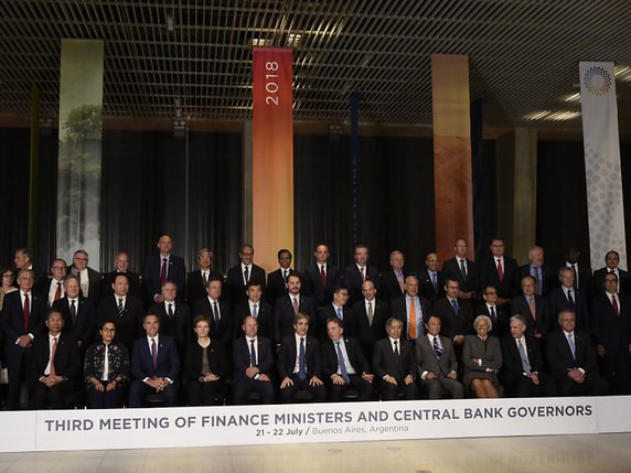 L'aggravation des tensions commerciales représente un risque pour la croissance mondiale, estiment les ministres des Finances du G20. © KEYSTONE/AP/GUSTAVO GARELLO