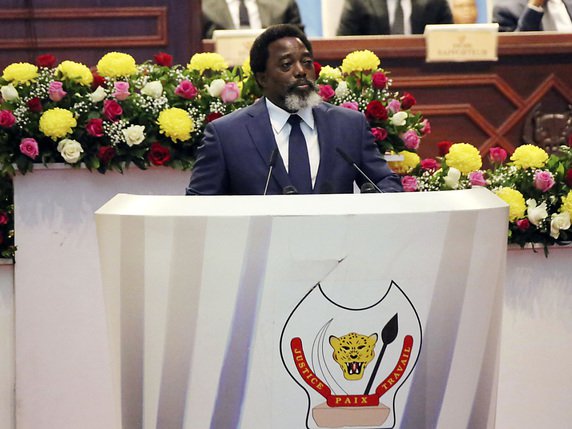 Joseph Kabila, 47 ans, est au pouvoir depuis l'assassinat de son père en 2001. Il a été élu en 2006 et réélu dans la contestation en 2011 (archives). © KEYSTONE/AP/JOHN BOMPENGO