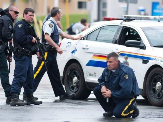 La police a arrêté un suspect après une fusillade qui a fait au moins quatre morts à Fredericton au Canada vendredi. © Twitter