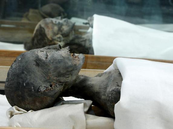 Le procédé de momification en Egypte serait un millier d'années plus ancien qu'on ne le pensait (archives). © KEYSTONE/AP/Amr Nabil