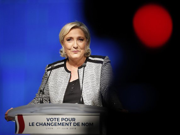 Les juges soupçonnent le parti de Marine Le Pen d'avoir organisé un système de détournement des fonds européens réservés à l'emploi d'assistants parlementaires pour faire des économies (archives). © KEYSTONE/AP/LAURENT CIPRIANI