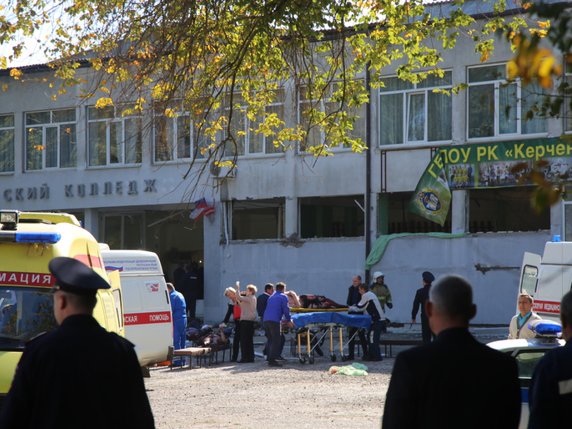 Un étudiant de 18 ans a ouvert le feu dans un lycée professionnel de la ville de Kertch, en Crimée. © KEYSTONE/EPA KERCH.FM