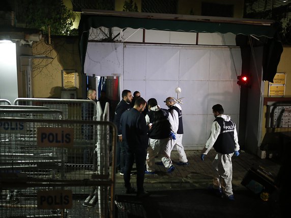 Les enquêteurs turcs ont perquisitionné le consulat saoudien à Istanbul pour la deuxième fois. © KEYSTONE/AP/EMRAH GUREL