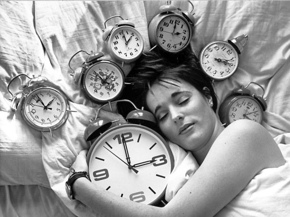 A 03h00, les montres indiquaient 02h00 pour la seconde fois de la nuit au plus grand bonheur des dormeurs (archives). © KEYSTONE/STR