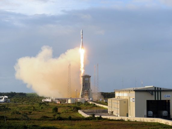 Le lancement de mardi est le huitième de l'année pour Arianespace en Guyane et le deuxième en 2018 avec le lanceur Soyouz depuis son pas de tir local de Sinnamary (archives). © Keystone/EPA ESA/CNES/CSG/ARIANESPACE/S MARTIN / HANDOUT